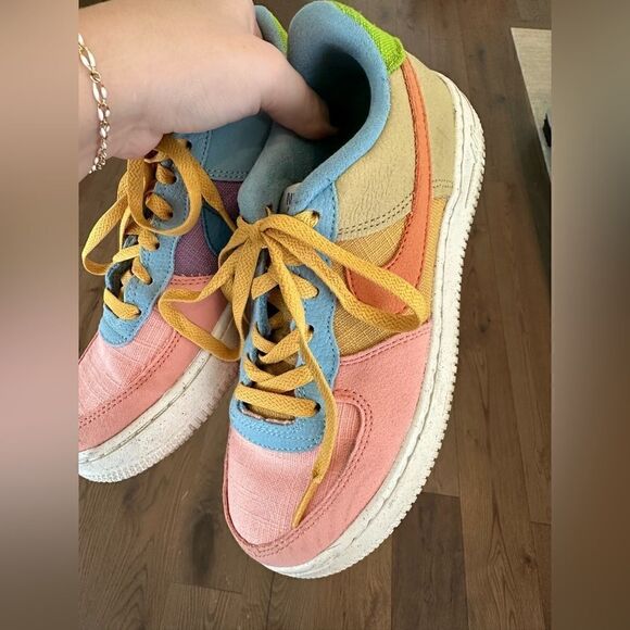 Nike Air Force 1 Low '07 LV8 - Picture 5 of 9